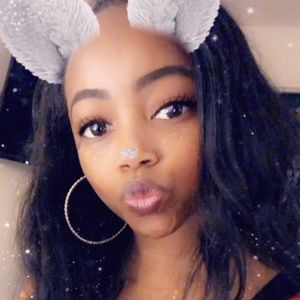 Meet your Posher, Shazzai